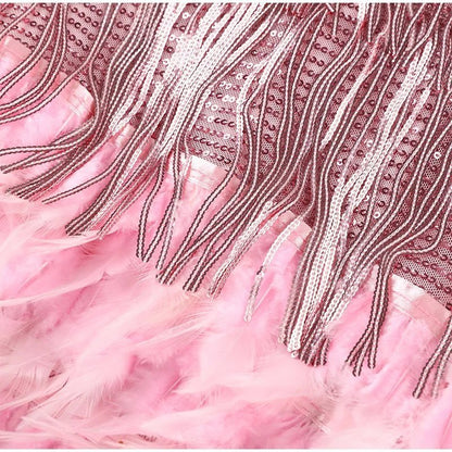 Élora – Robe Mini de Luxe à Plumes