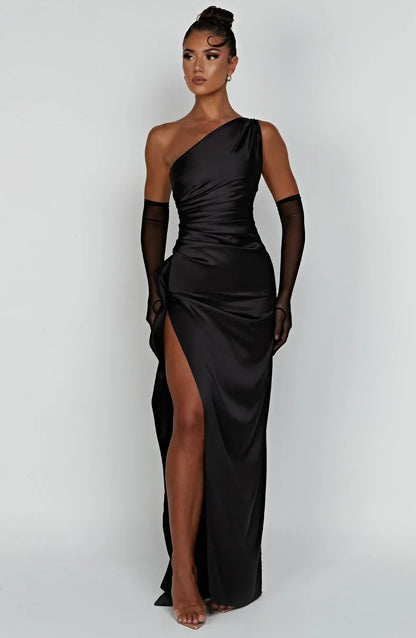 Robe de soirée satinée élégante