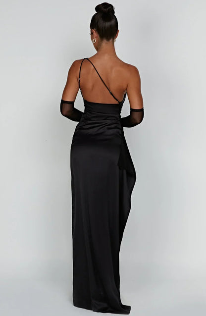 Robe de soirée satinée élégante